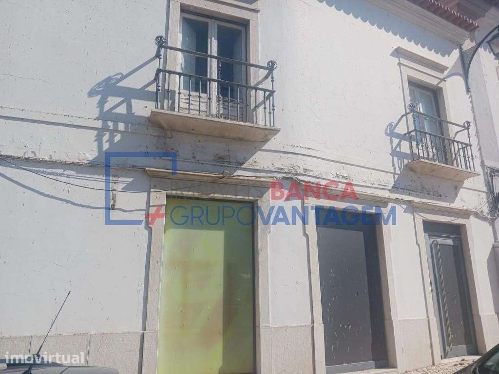 Prédio Comercial, Portel