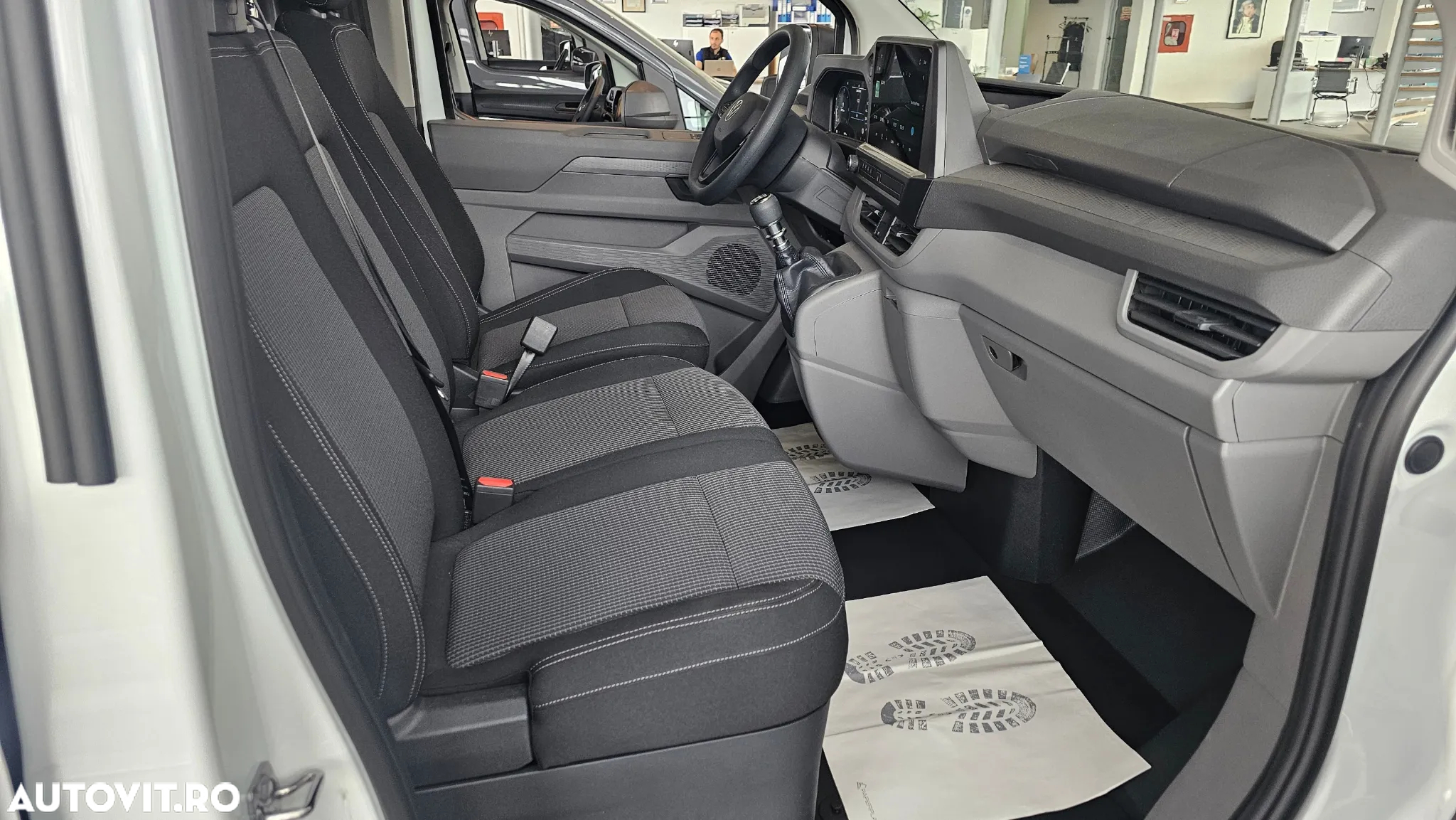 Volkswagen Transporter - 14