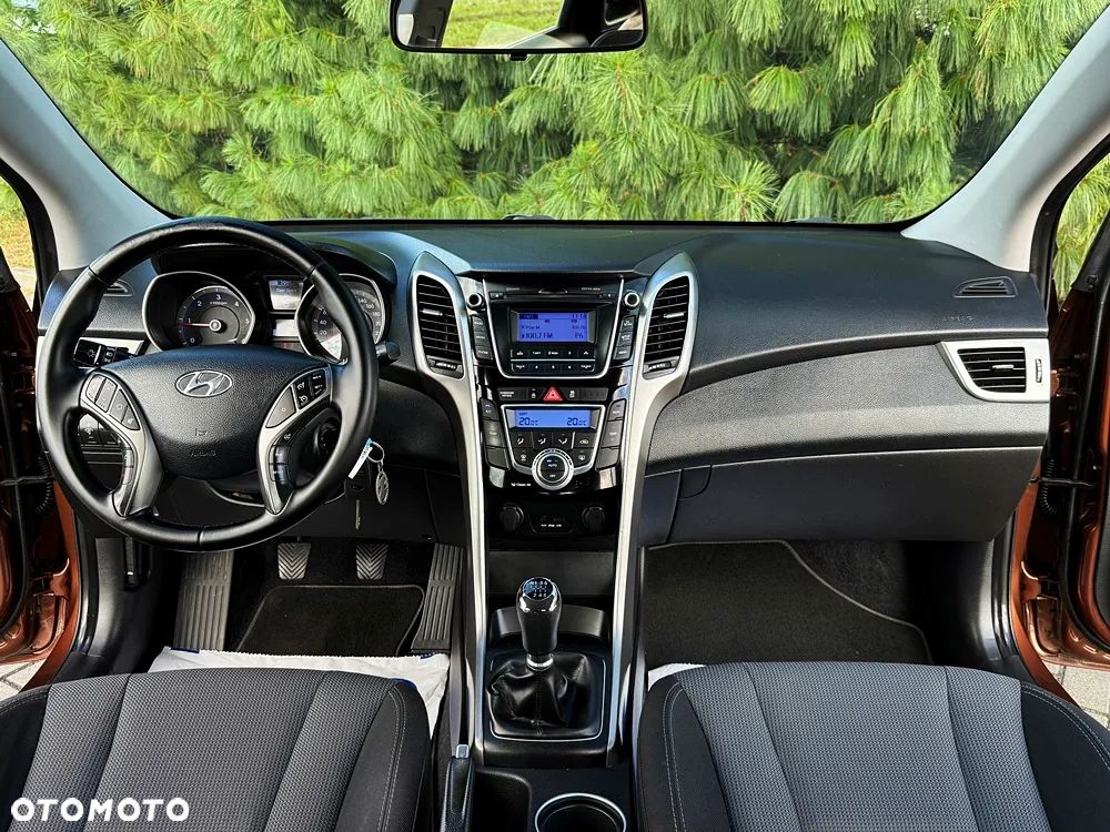 Hyundai i30 1.6 CRDi Comfort - 31