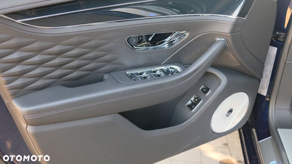 Bentley Flying Spur - 13