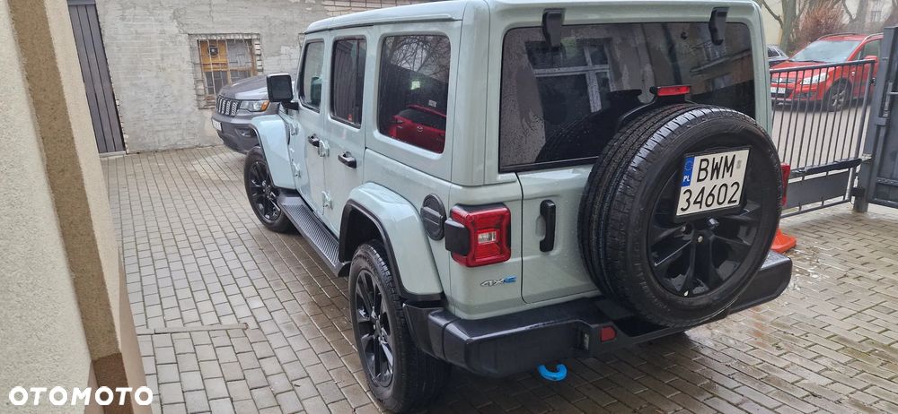 Jeep Wrangler - 15