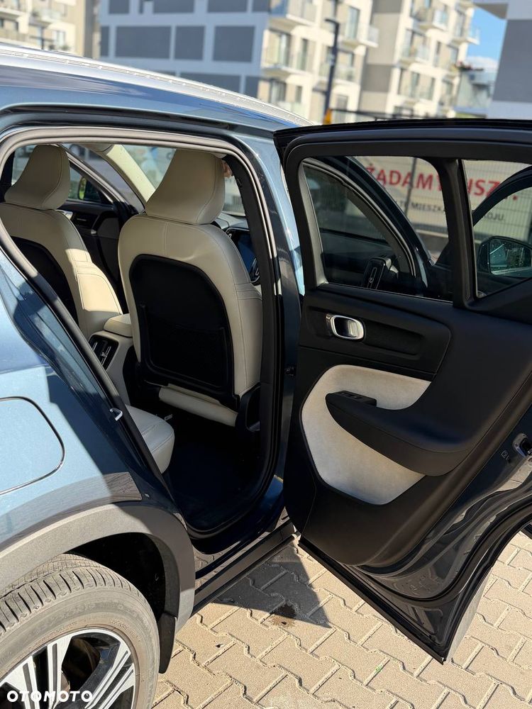 Volvo XC 40 T5 AWD Geartronic Inscription - 24