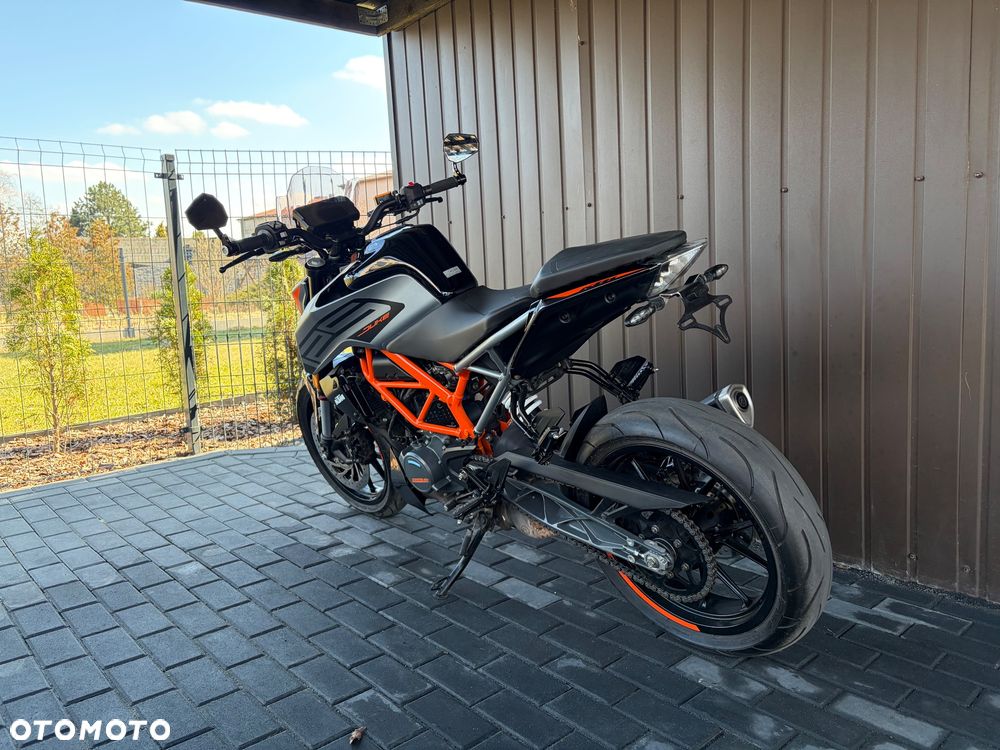 KTM Duke - 32