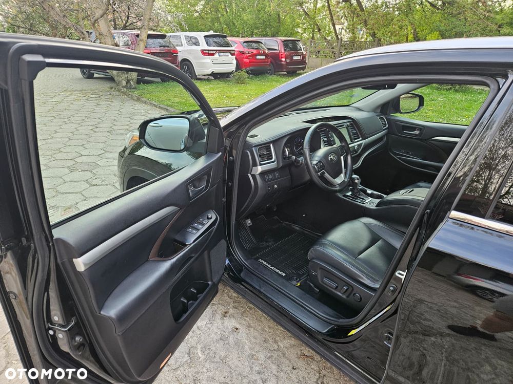 Toyota Highlander 3.5 V6 - 9