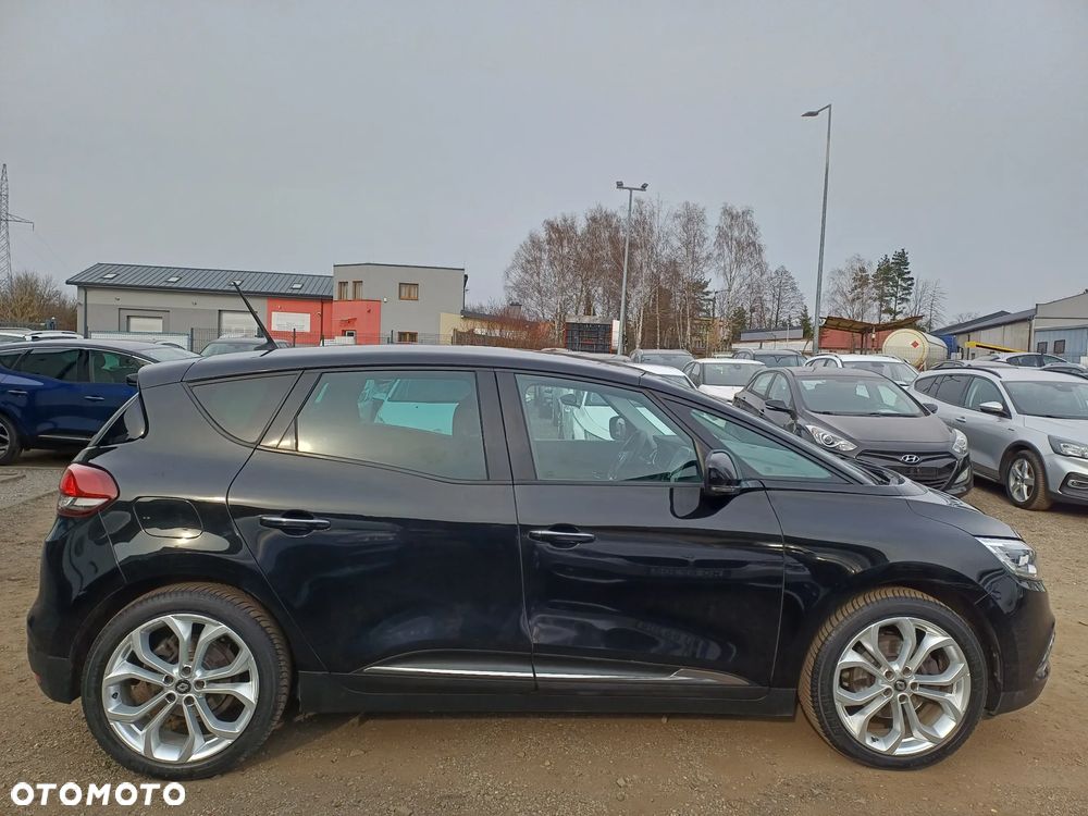 Renault Scenic - 8