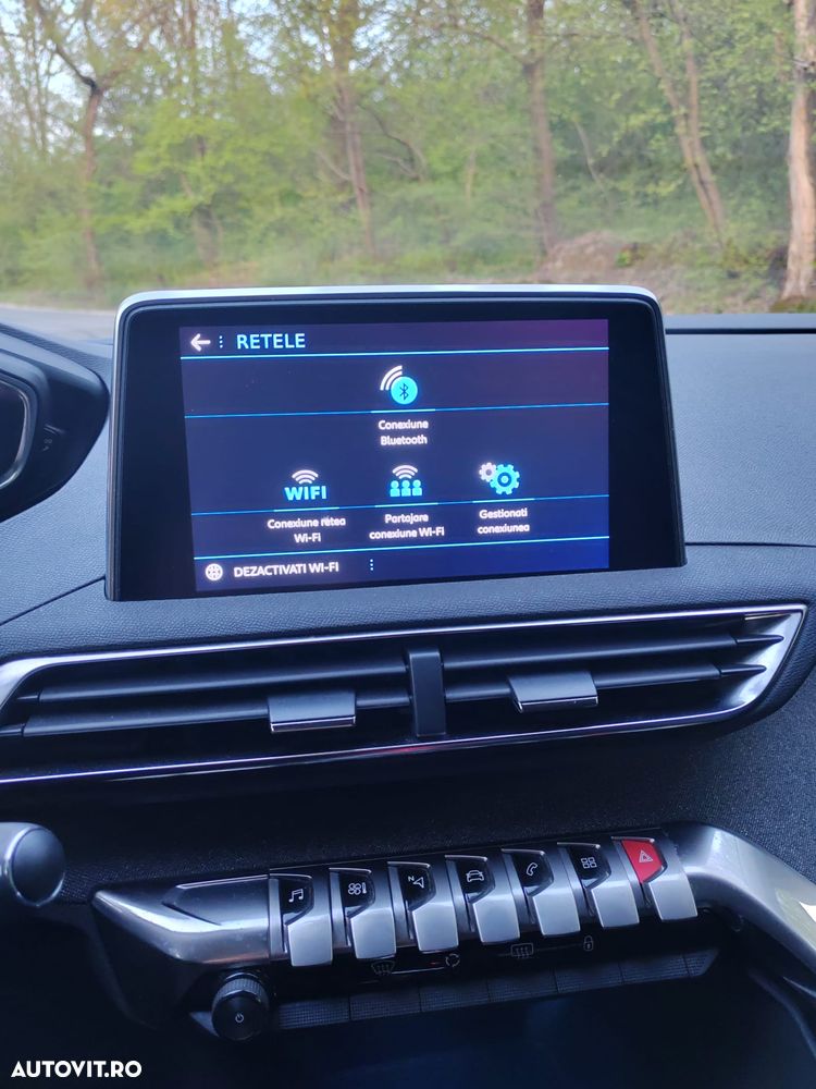 Peugeot 5008 BlueHDI 130 EAT8 Allure - 32