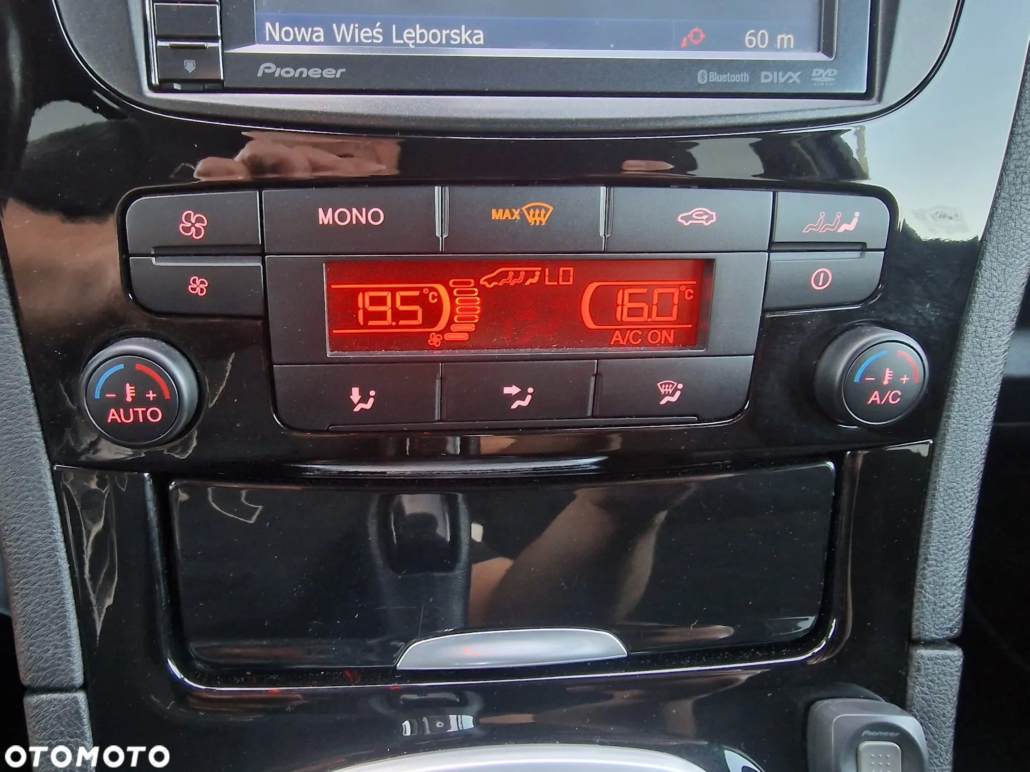 Ford Galaxy 2.0 TDCi Titanium MPS6 - 31
