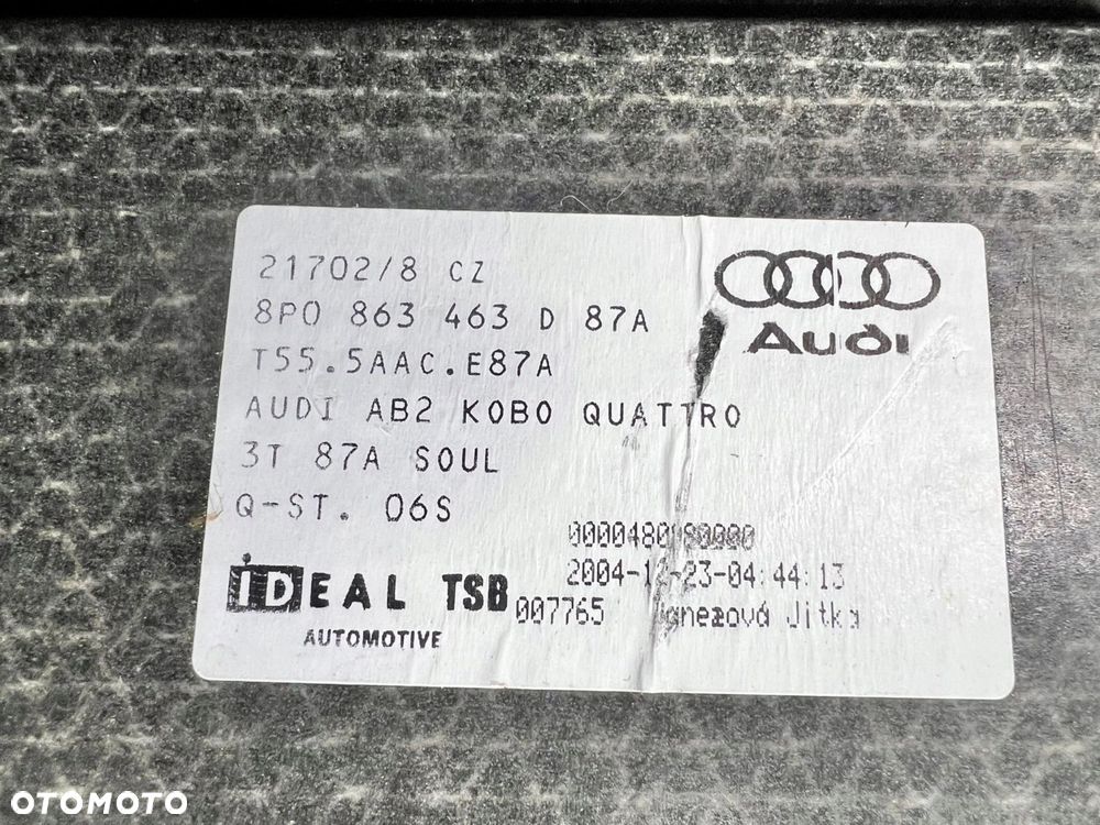 PODŁOGA BAGAŻNIKA DYWAN AUDI A3 8P 8P0863463D - 2
