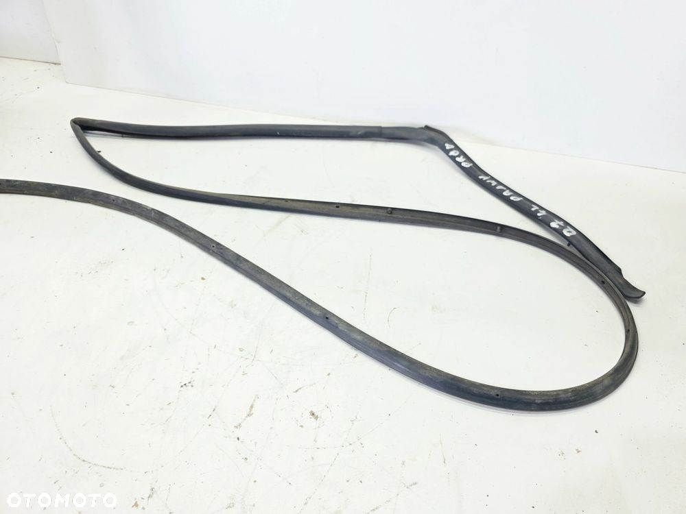 USZCZELKA PROGU PROGOWA KAROSERYJNA PRAWA AUDI Q7 4L 4L0839120 - 6