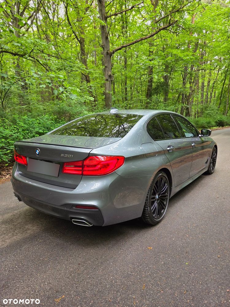BMW Seria 5 530i xDrive M Sport sport - 2