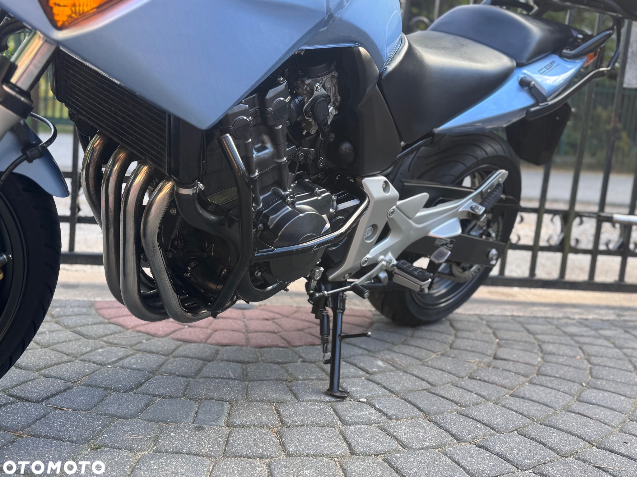 Honda CBF - 17