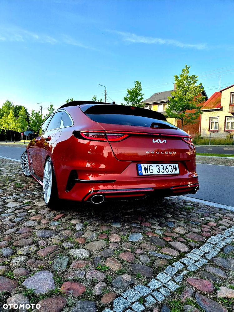Kia ProCeed 1.6 T-GDI DCT7 OPF GT - 13