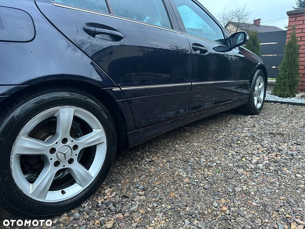 Mercedes-Benz Klasa C 180 T Kompressor Avantgarde - 13