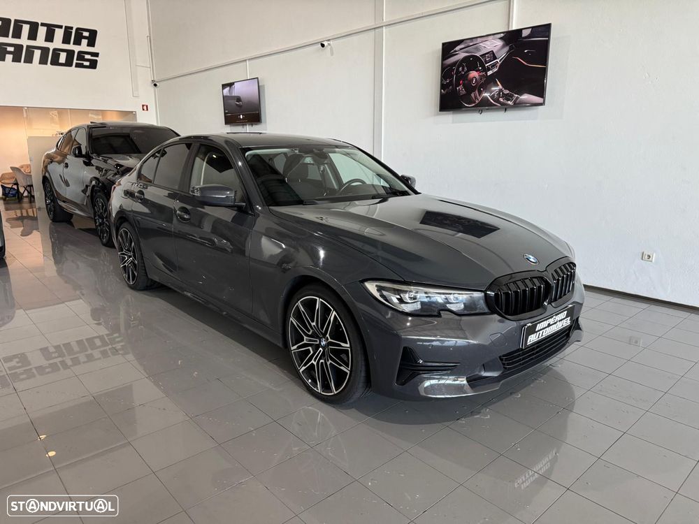 BMW 320 d Auto - 9