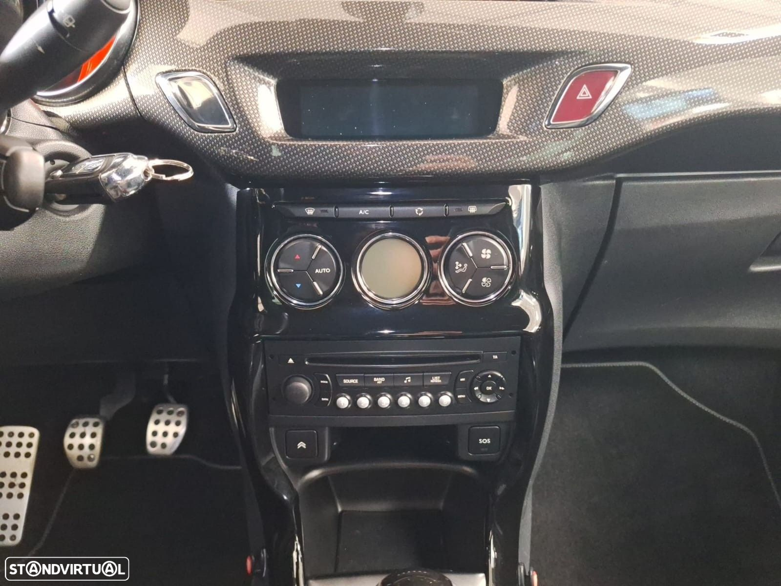 Citroën DS3 1.6 e-HDi Airdream Sport Chic - 8