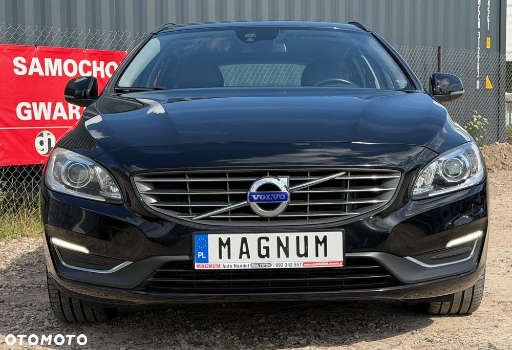 Volvo V60 D3 Drive-E Momentum - 23
