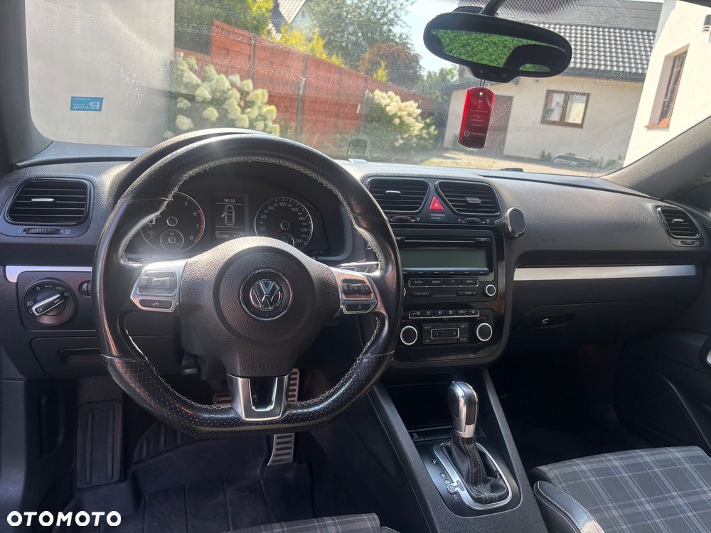 Volkswagen Scirocco 1.4 TSI DSG - 11