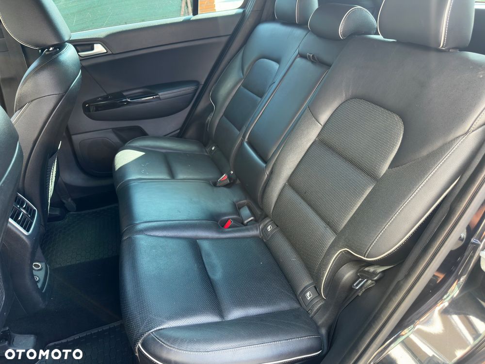 Kia Sportage 2,0 CRDI AWD GT Line - 24