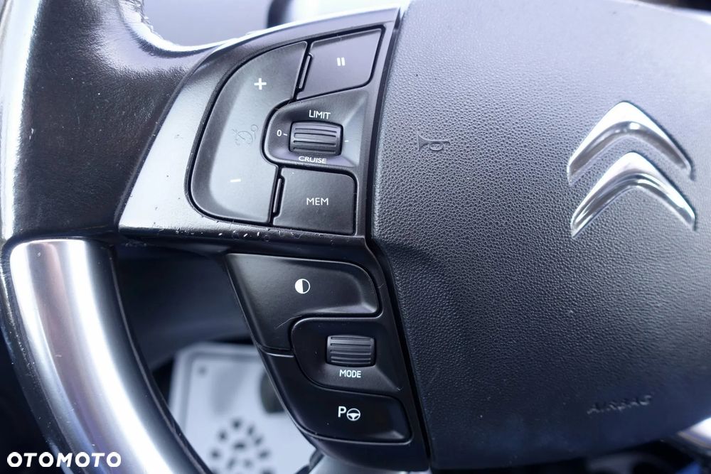 Citroën C4 Picasso BlueHDi 120 SHINE - 27