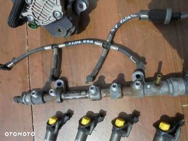 POMPA WTRYSKOWA 1.4 D4D PIEZO 22100-33050 W-wa - 5