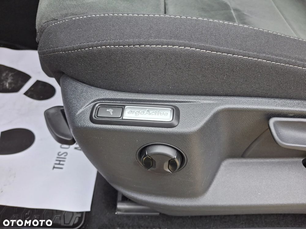 Volkswagen Tiguan 2.0 TDI SCR Life - 19