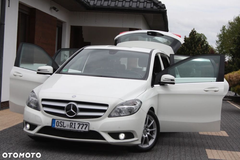 Mercedes-Benz Klasa B 180 Edition - 1
