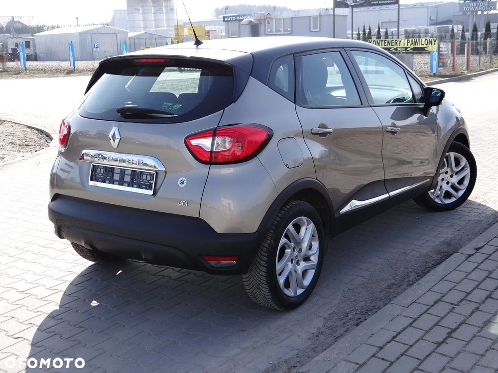 Renault Captur - 19