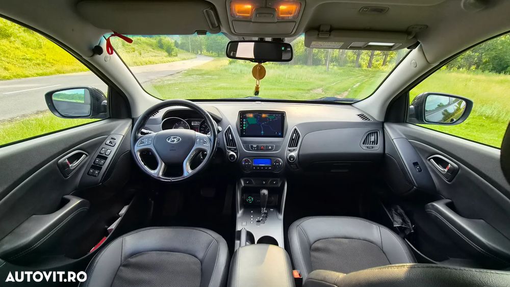 Hyundai ix35 2.0 CRDI 4WD Automatik Premium - 27