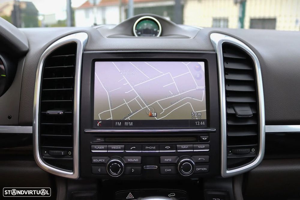 Porsche Cayenne S E-Hybrid - 24