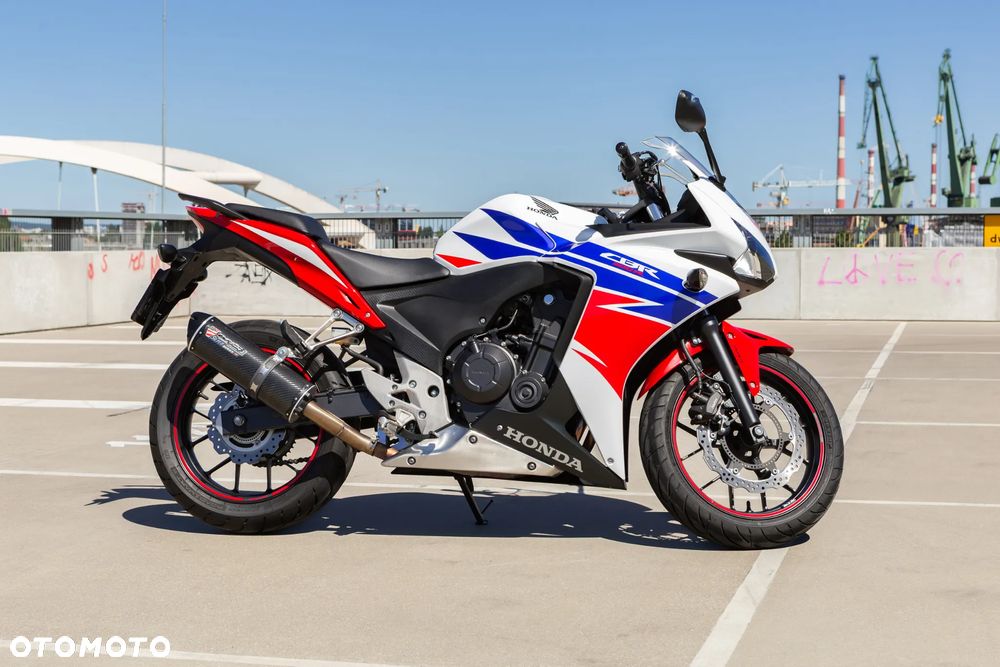 Honda CBR - 3