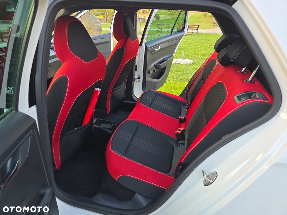 Skoda Fabia 1.0 TSI Monte Carlo - 31