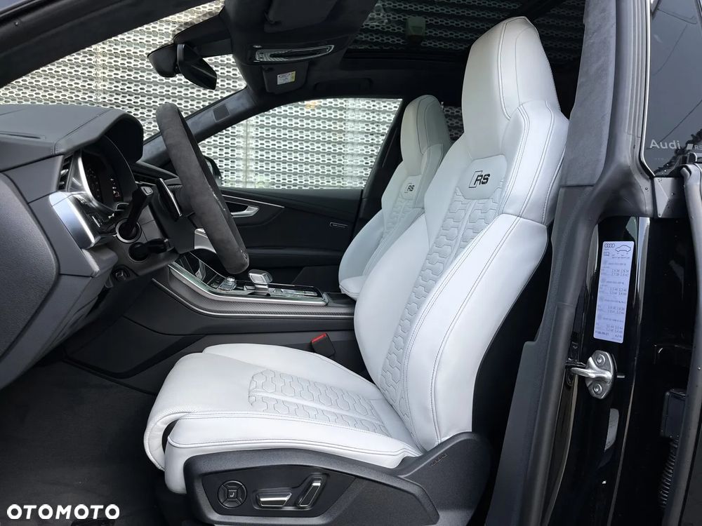 Audi RS Q8 - 20