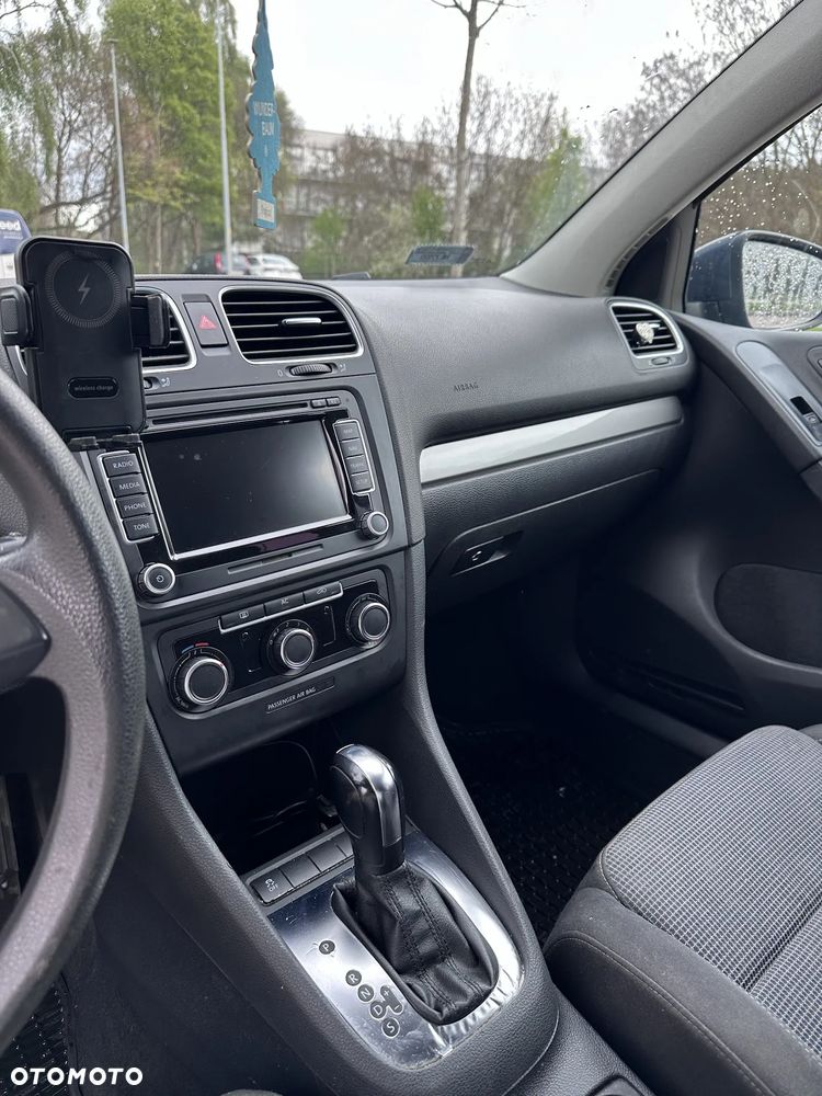 Volkswagen Golf - 9