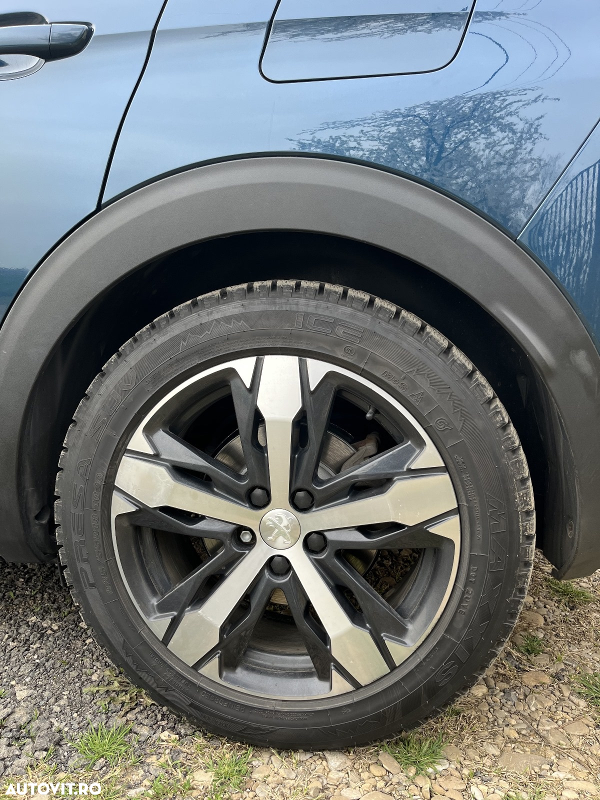 Peugeot 3008 Hybrid4 300 e-EAT8 Allure - 23