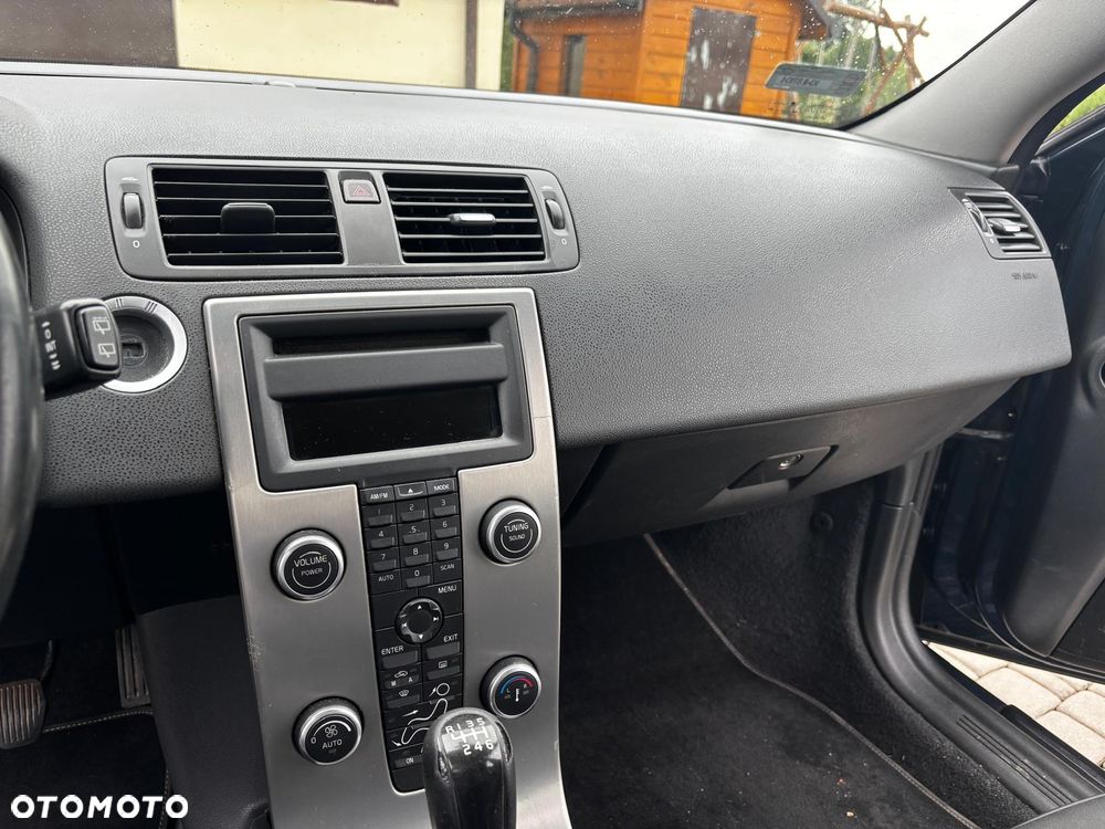 Volvo V50 2.0D - 16