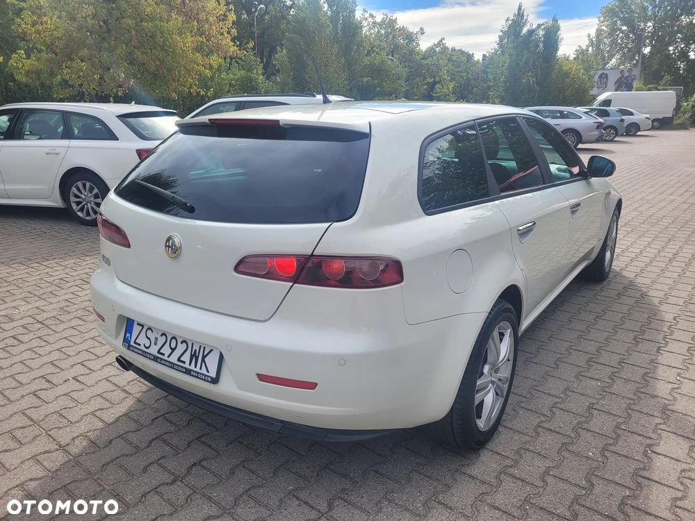 Alfa Romeo 159 - 5