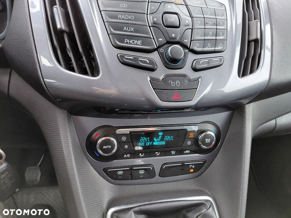 Ford Tourneo Connect 1.6 TDCi Titanium - 8