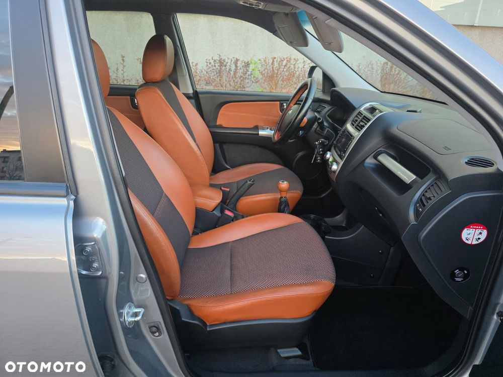 Kia Sportage - 2