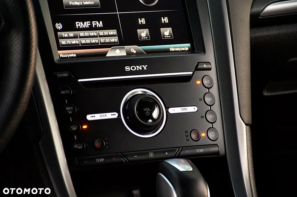 Ford Mondeo 2.0 TDCi ST-Line PowerShift - 33