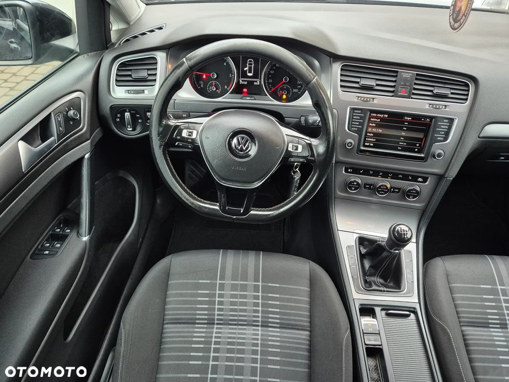 Volkswagen Golf 1.6 TDI BlueMotion Technology Lounge - 13