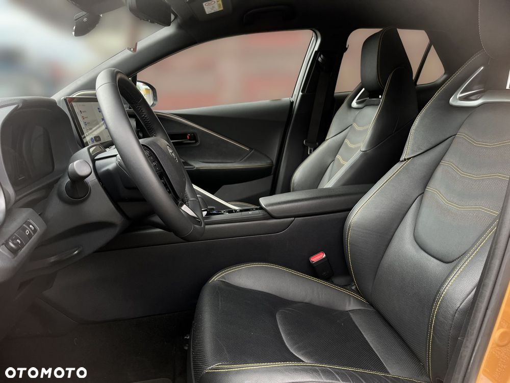 Toyota C-HR - 16