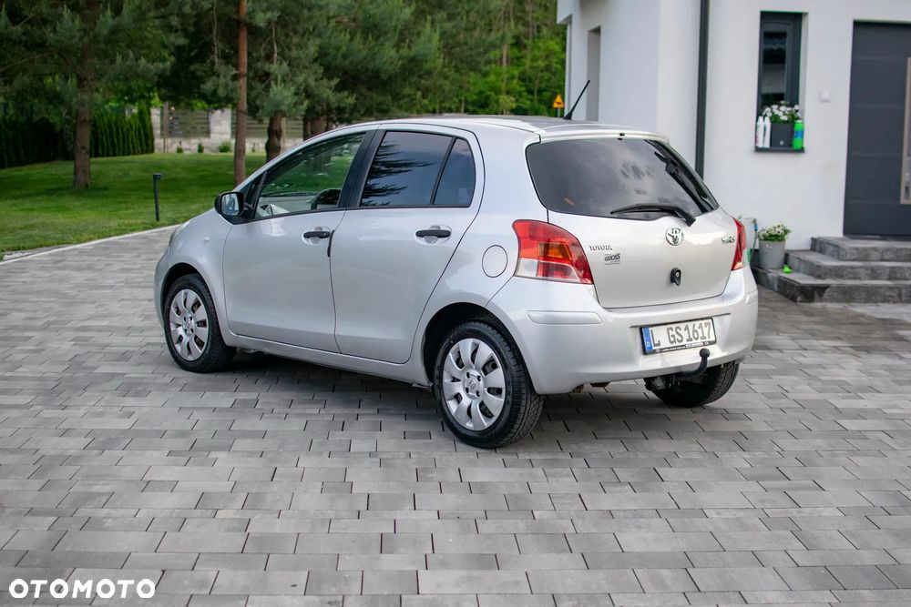 Toyota Yaris - 26