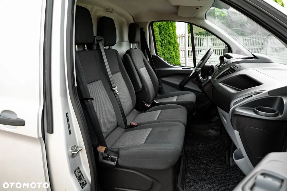 Ford Transit Custom - 26