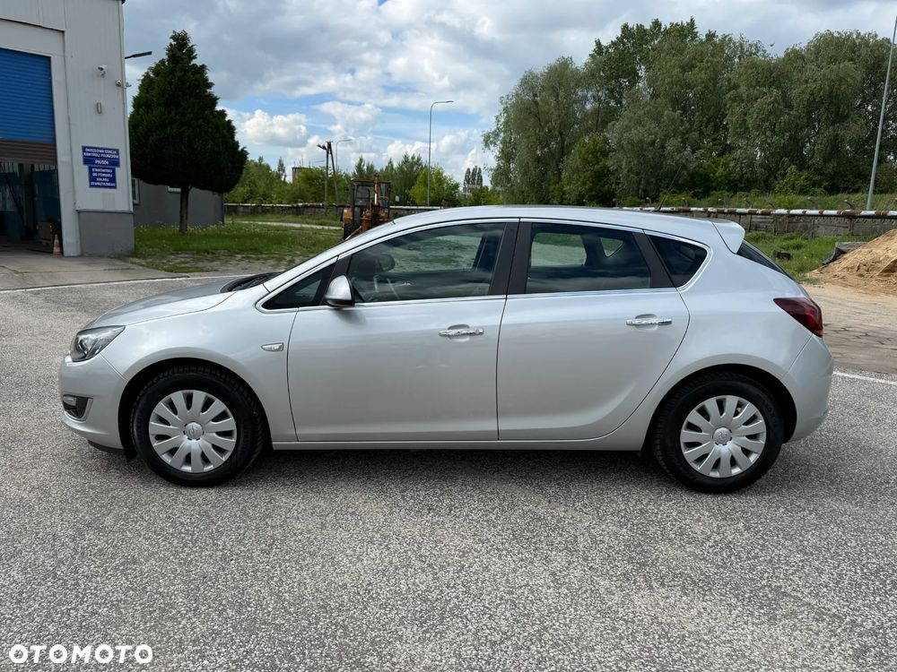 Opel Astra 1.4 Turbo Active - 12
