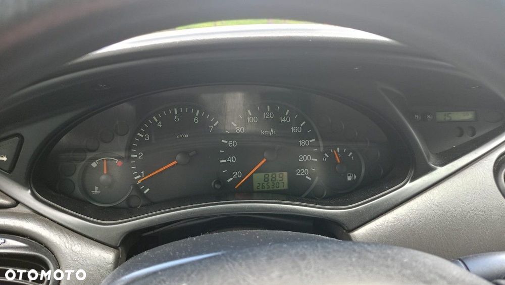 Ford Focus - 15