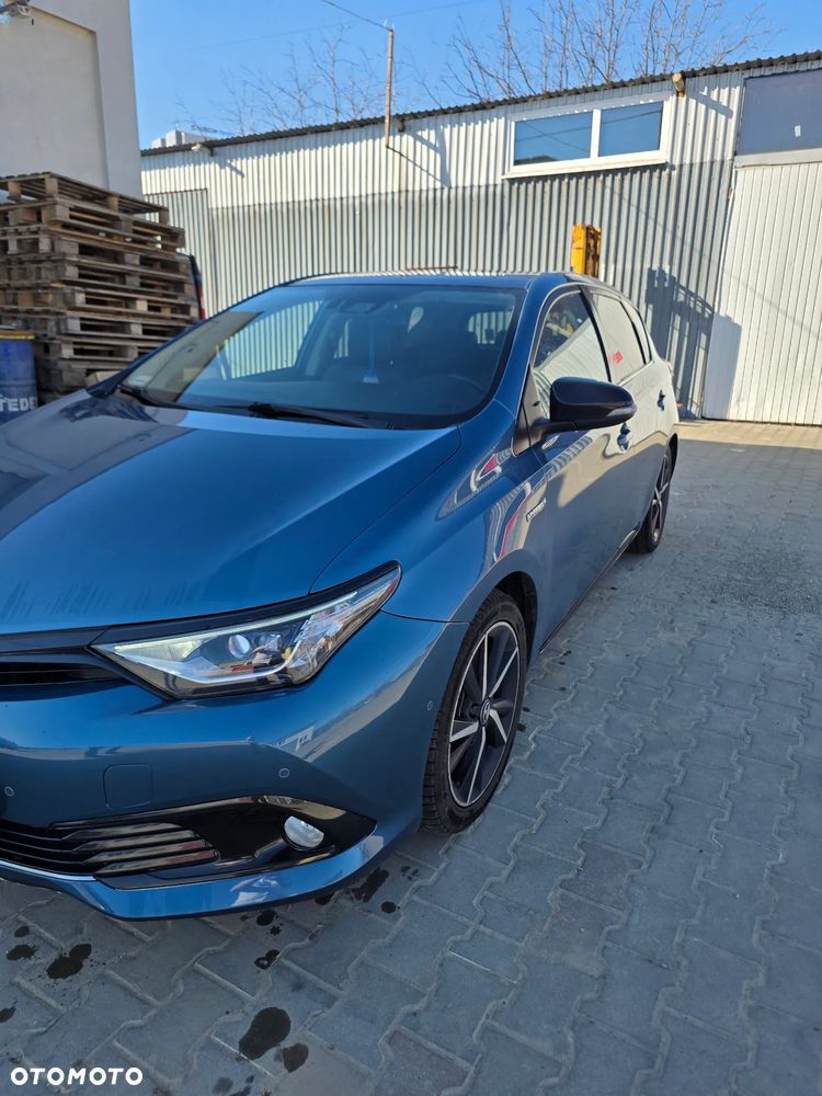 Toyota Auris Hybrid 135 Prestige - 3