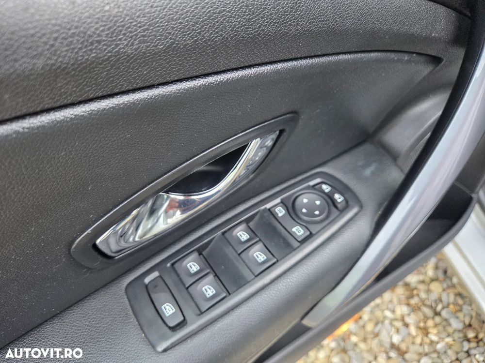 Renault Megane ENERGY dCi 110 BUSINESS - 21