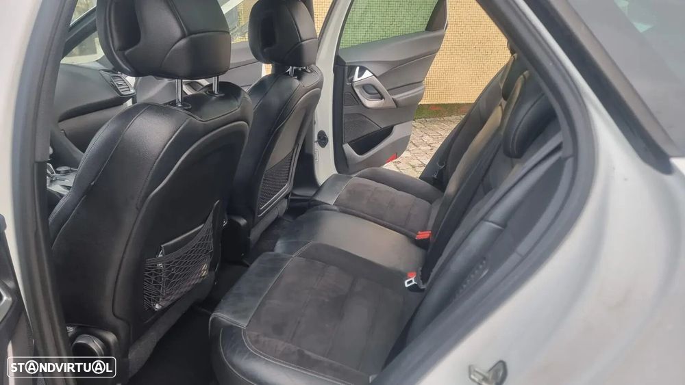 Citroën DS5 2.0 HDi Hybrid4 So Chic CMP6 - 14