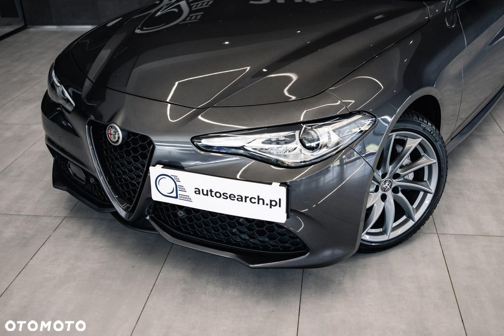 Alfa Romeo Giulia 2.0 Turbo Sprint - 38