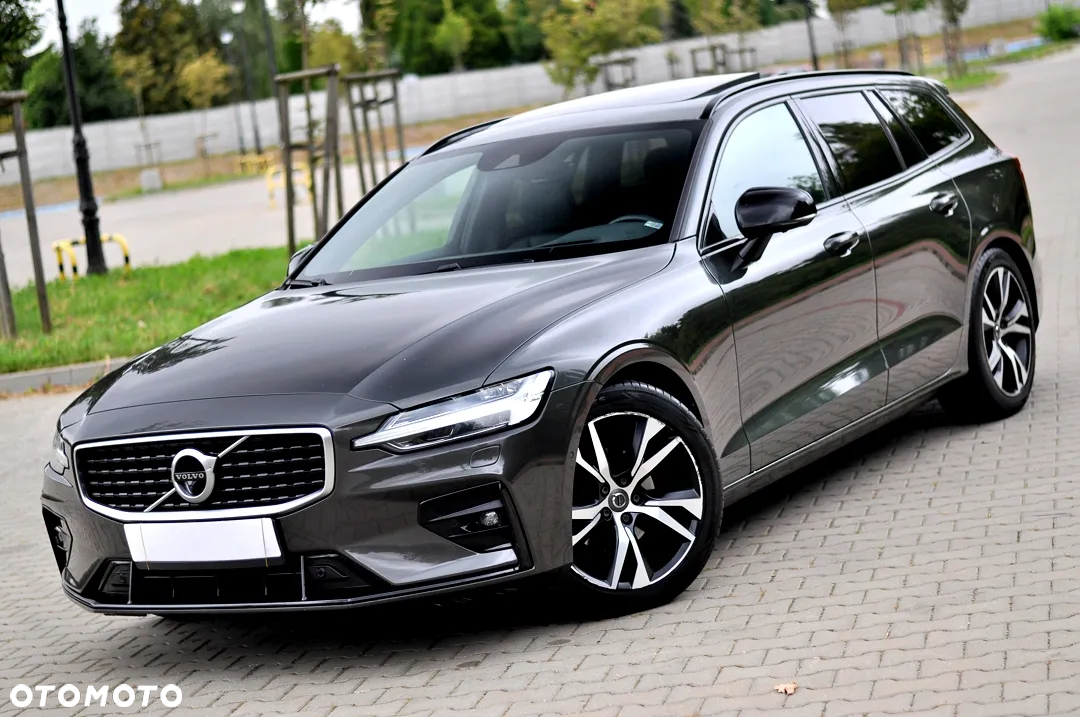 Volvo V60 D4 Geartronic R-Design - 9